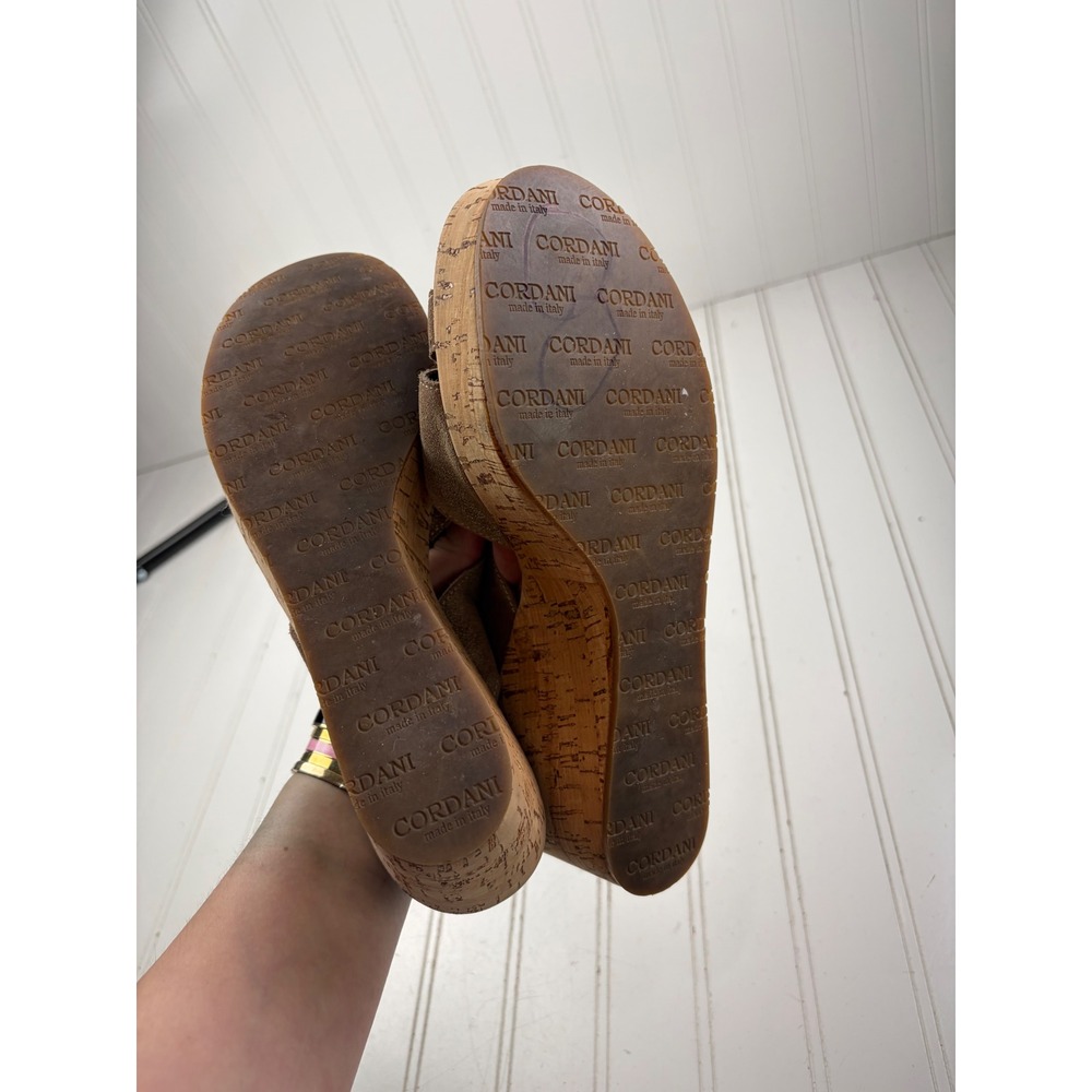 Cordani Metallic Gold Leather Cork Platform Wedge Italian Sandals Women's Size 8 - Picture 11 of 11